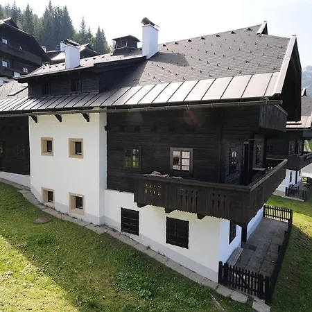 Aparthotel Alpenhaeuser Marcius