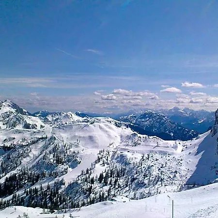 Aparthotel Alpenhaeuser Marcius 3*