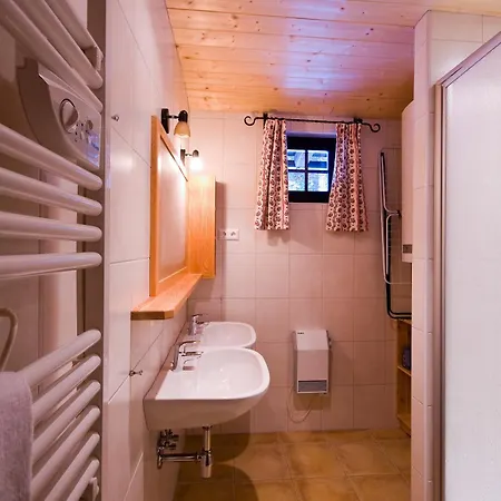 Lejlighedshotel Alpenhaeuser Marcius