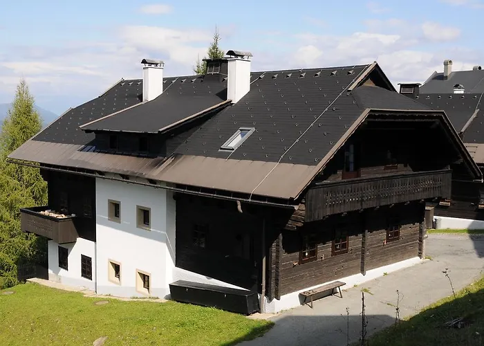 Alpenhaeuser Marcius 아파트호텔 3*